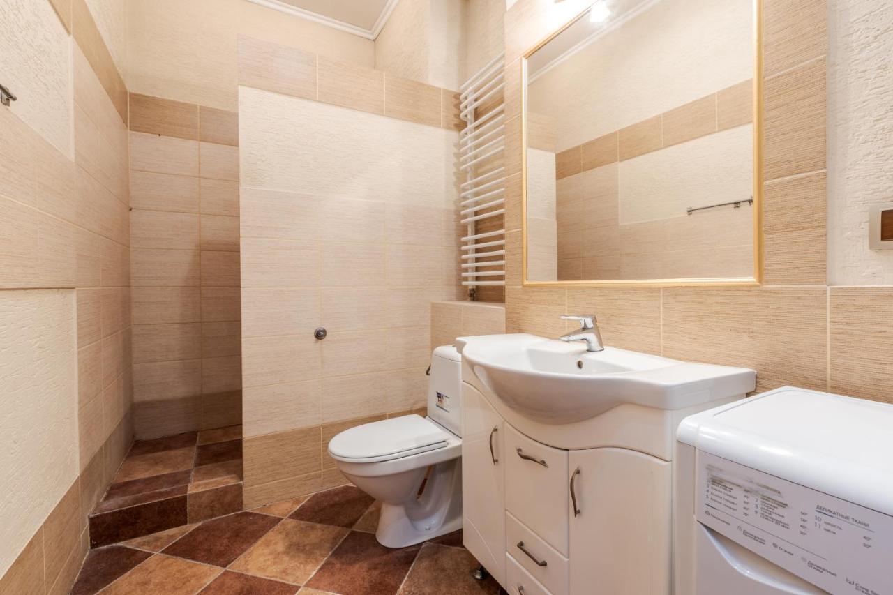 Mangal And Terrace In Center Apartment Lviv Exterior photo